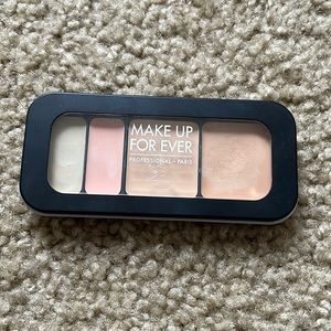 Makeup forever concealer